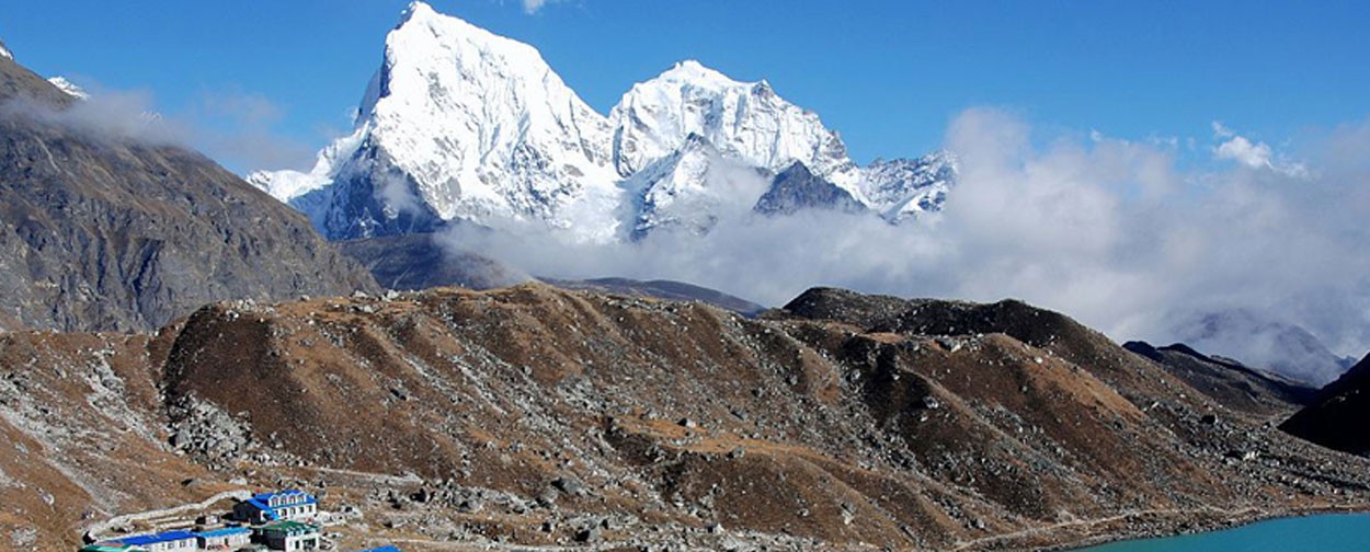 Gokyo Valley Trek